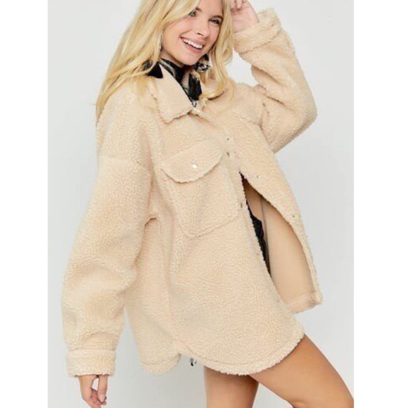 NWT FAUX FUR SNAP BUTTON JACKET - Picture 2 of 16